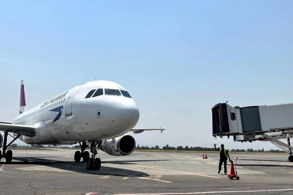 Samarqanddan Dushanbega uchadigan reyslar bekor qilindi